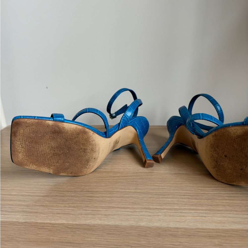 Marc Fisher Blue Heels - Picture 5 of 5